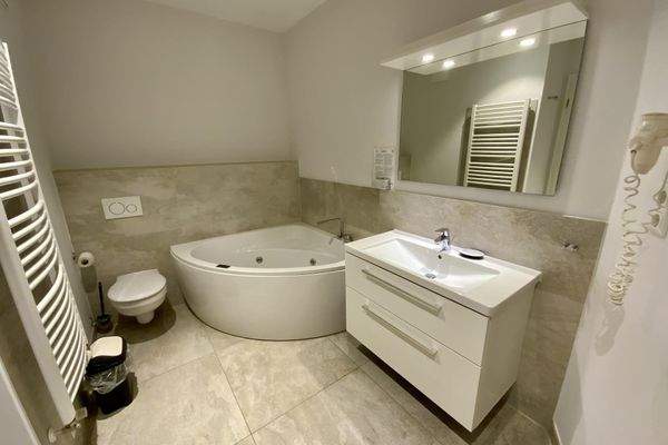 Vollbad Whirlpoolwanne