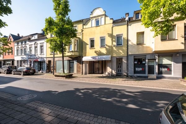 Hausansicht Straßenseite