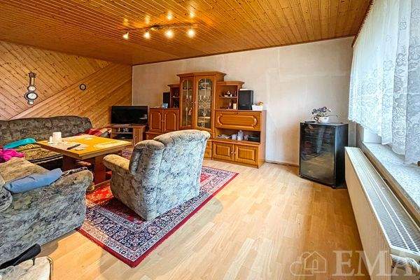 Blick ins Wohnzimmer