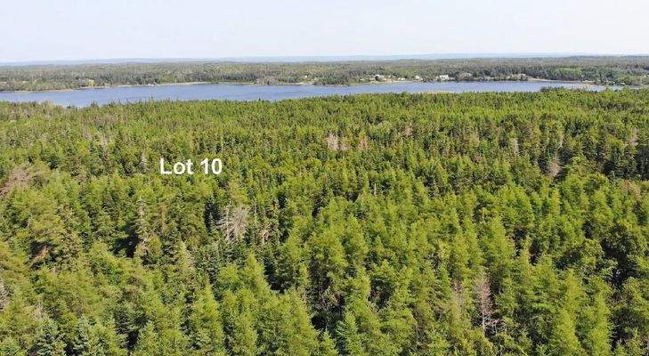 Cape Breton - Shaw Lake - 2,7 Hektar großes Grunds