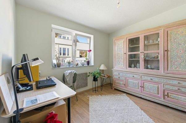 Büro- und Gästezimmer EG