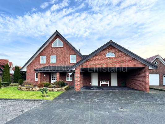 Großzügiges Einfamilienhaus