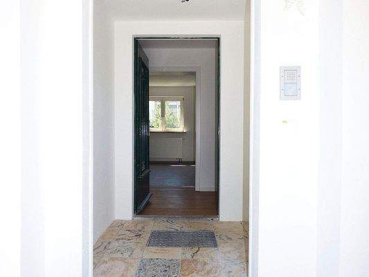 Hauseingang / Windfang
