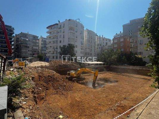 Flats 300 m From the Cliffs in Kaleiçi, Muratpaşa
