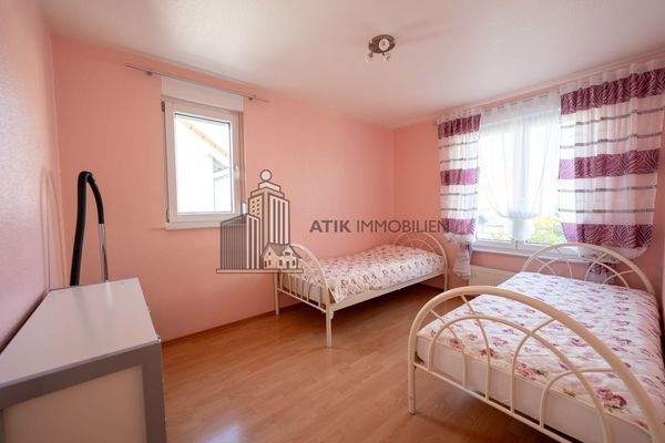 Schlafzimmer 2, 1. OG