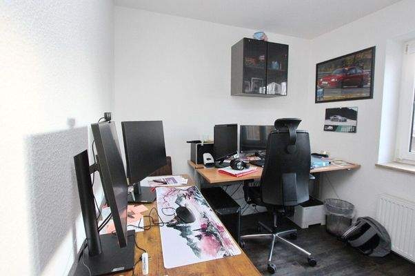 Büro  EG