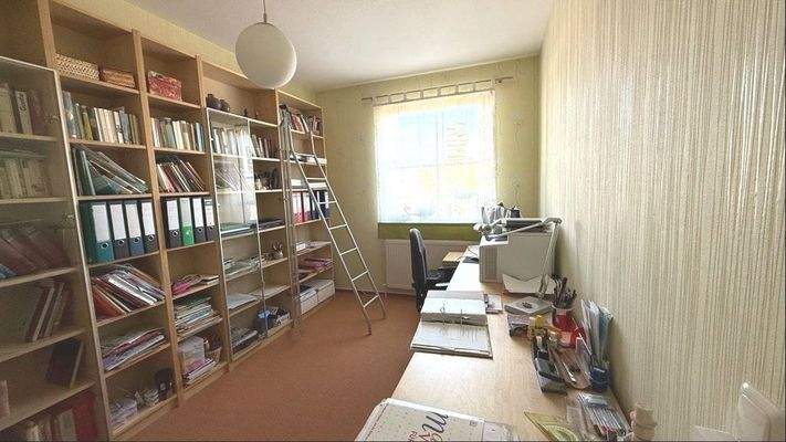 Foto-Arbeitszimmer im EG