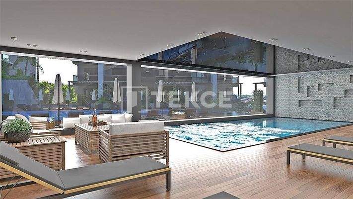 Flats with a Shared Pool Close to Social Amenities in Alanya