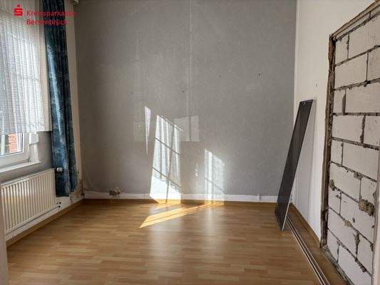 EG - Büro hinter Schlafzimmer