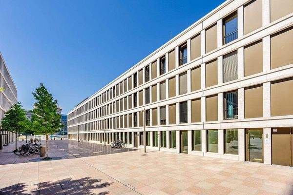 Repräsentative Außenansicht