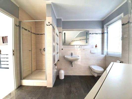 Beispiel Badbereich im OG