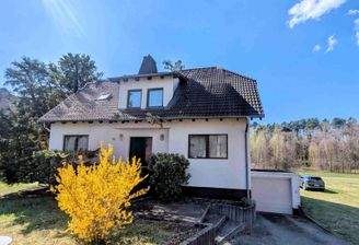 Ansicht des Wohnhauses (Straßenseite)