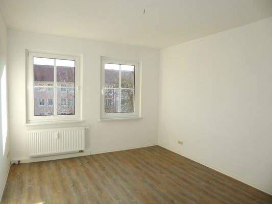 Schlafzimmer (1).JPG