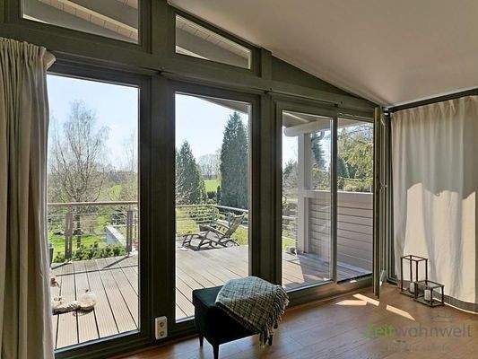 Loggia-Blick auf den Balkon