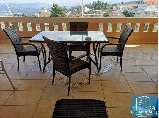 Kreta, Melidoni: Großzügiges und luxuriös gebautes Haus im Apokoronas zu verkaufen