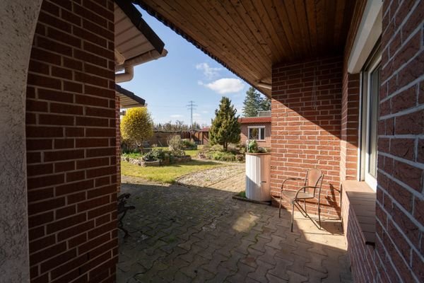 Durchgang zum Garten