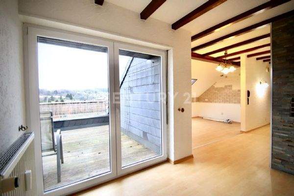 Zugang zum Balkon und Küche 