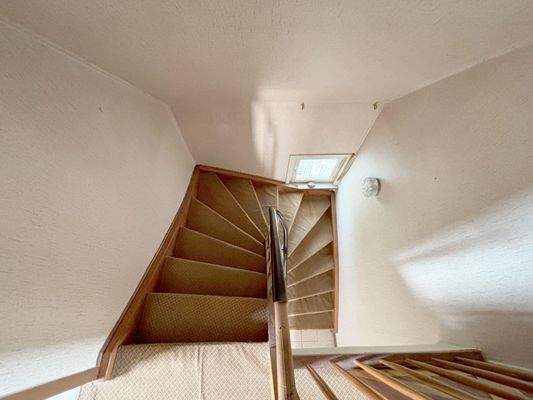 Treppenaufgang ins OG