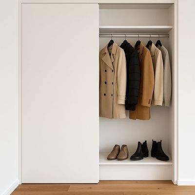 Moderner Kleiderschrank