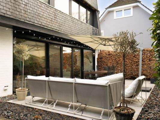 Terrasse vor dem Wohnzimmer