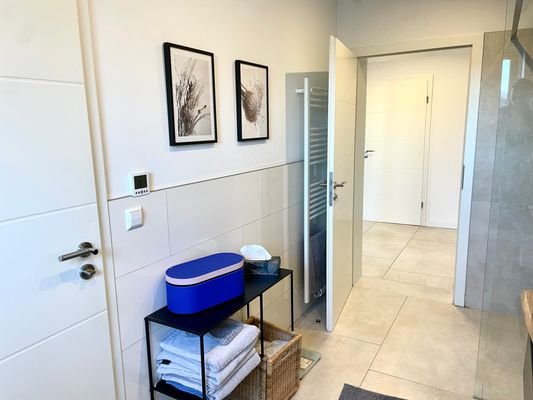 Badezimmer EG