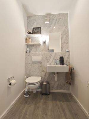 Gäste-WC Erdgeschoss