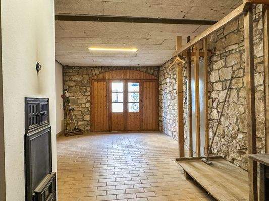 Geräteraum mit Kamin