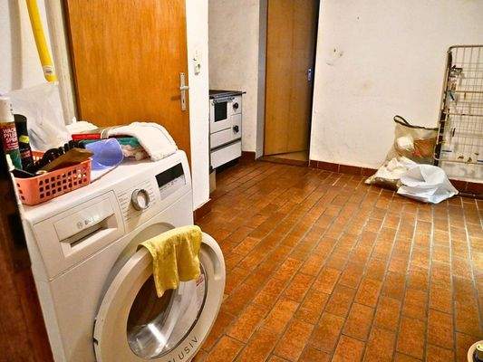 Hauwirtschaftsraum EG