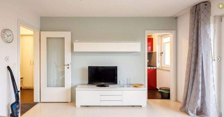 Wohnraum vor Sanierung