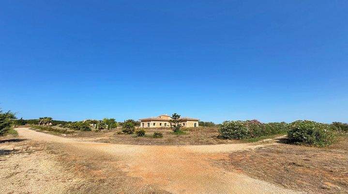 WhatsApp Image 2025-12-09 at 15.34.36