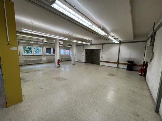 Lager/Werkstatt/Büro