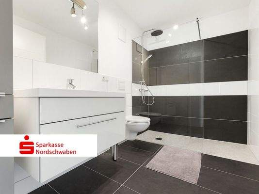 Modernes, zeitloses Badezimmer