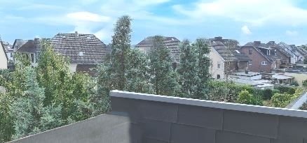 Teilans. Balkon-Brüstung