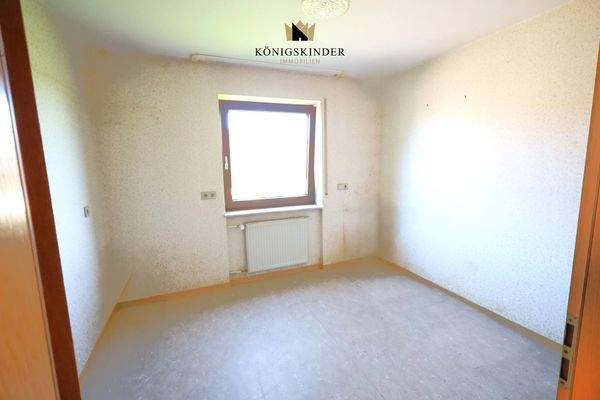 ..und jetzt ins Haus - das erste Zimmer...