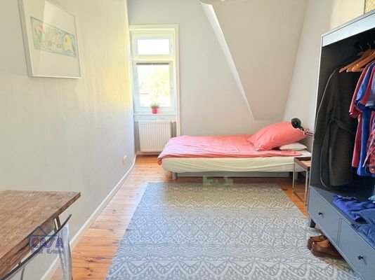 Schlafzimmer 2