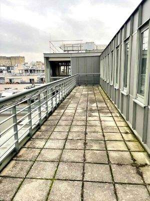 Processed-F9B987A8-3