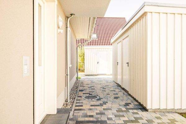 Außenbereich Fahrradschuppen