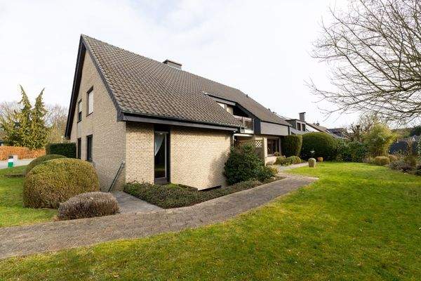 seitliche Rückseite