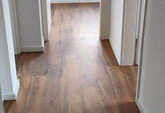 Flur vom Eingang aus betrachet