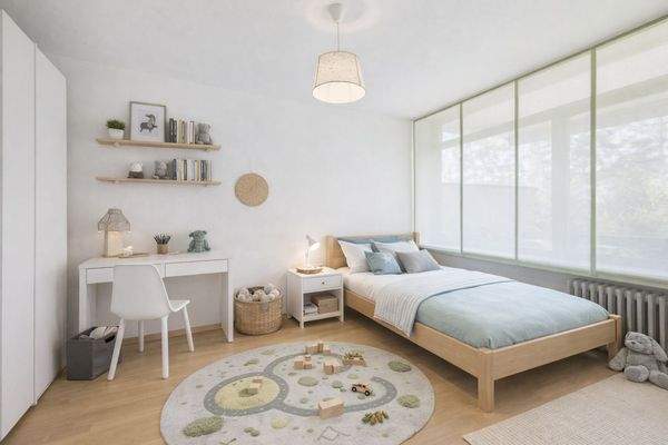 praktisches Gäste- oder weiteres Arbeitszimmer