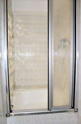 KG - Dusche in Waschküche