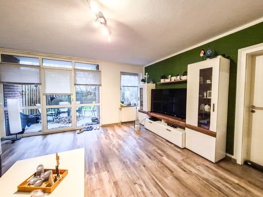 EG rechts Wohnzimmer