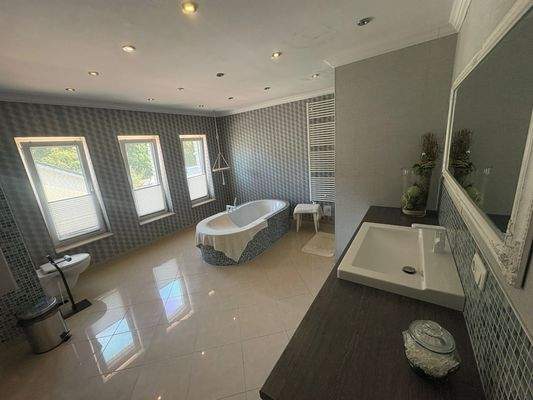 Badezimmer 1 Etage (2)