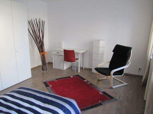 Zimmer-2-bild-2