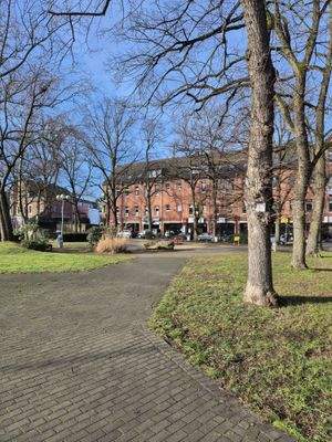 Park vor der Türe.jpg