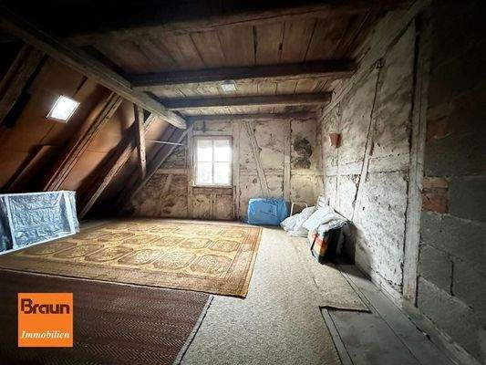 Wohnhaus mit Scheune, Trossingen, DG