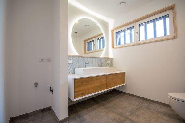 Anschluß für Waschmaschine und Trockner