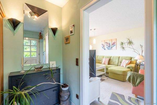 Flur, Blick zum Wohnzimmer