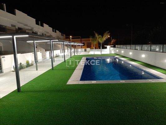 Cutting-Edge Apartments with Communal Pool in Costa Blanca