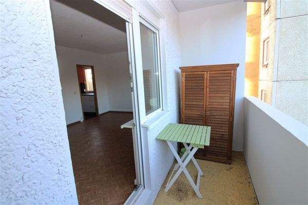 Ostbalkon am Wohnzimmer